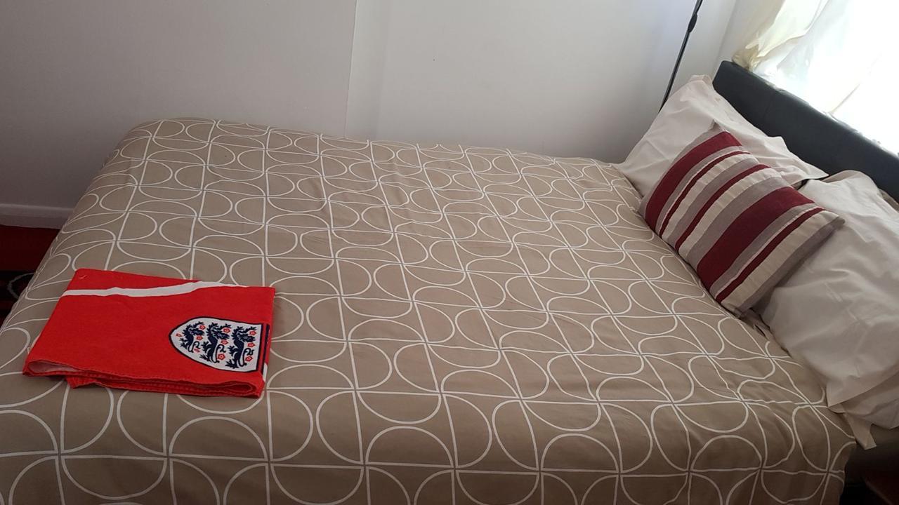 Hatfield Suites Exteriör bild